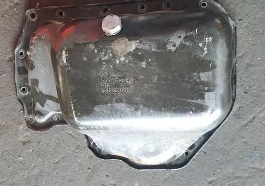 Seat Ibiza IV (6J,6P) Oil sump 03D103601G