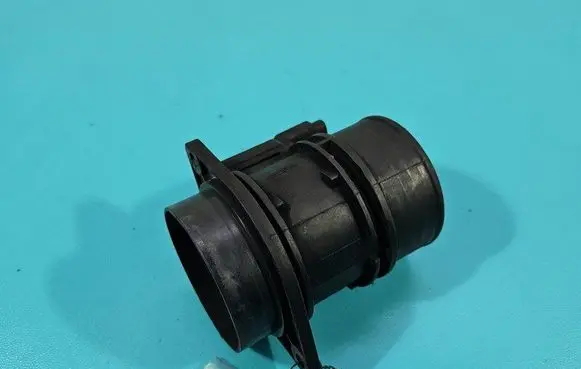 Renault Trafic II (X83) Mass air flow meter AMMQ19645 IMPRK1472019