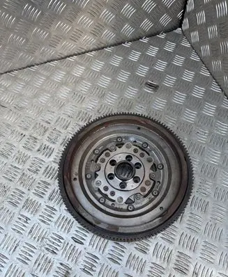 Volkswagen Transporter - Caravelle T5 Flywheel