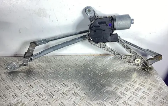 Front wiper linkage