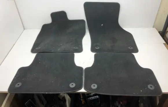 Audi A3 S3 8V Car floor mat set 8V4864451C 8V1864435C