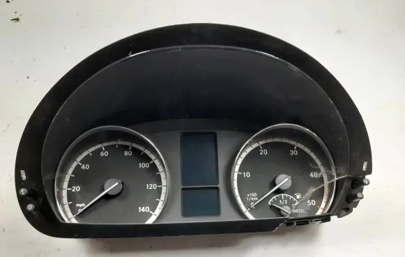 Mercedes-Benz Vito Viano W639 Speedometer (instrument cluster) A6399001000 111540455 402953002