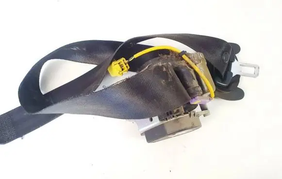 Volkswagen Golf V Front seatbelt 602213900