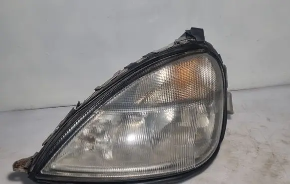 Mercedes-Benz A W168 Headlight/headlamp A1688200961