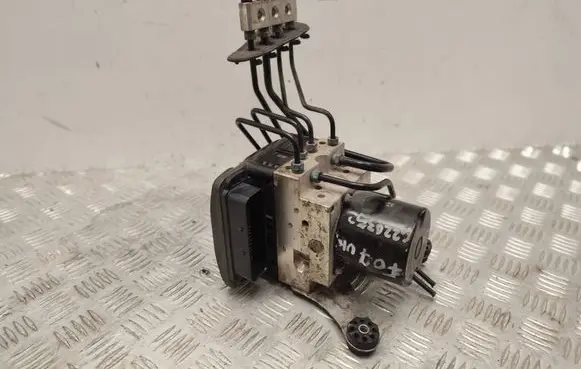 BMW 7 F01 F02 F03 F04 ABS Pump 6795071 6795069