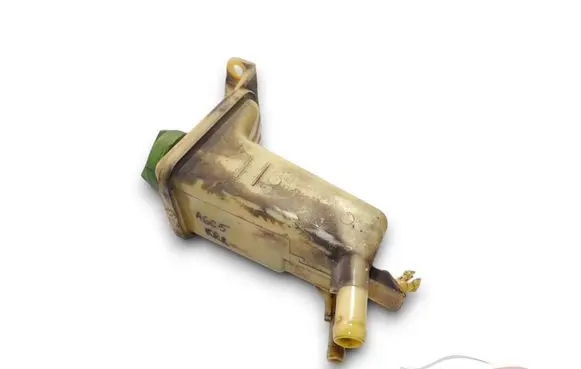 Audi A6 Allroad C5 Power steering fluid tank/reservoir 8D0422373C