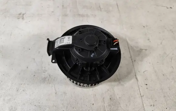 Volkswagen Up Heater fan/blower 0130115563 1S1819015D 3137231031