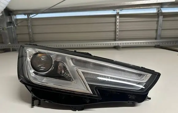 Headlight/headlamp