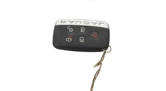 Jaguar XF X260 Ignition key/card EW9315K601BE