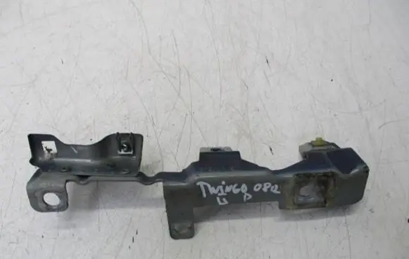 Renault Twingo II Fender mounting bracket 63140-JY00A