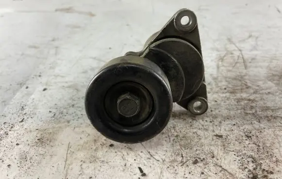 Hyundai Accent Generator/alternator belt tensioner 2528127