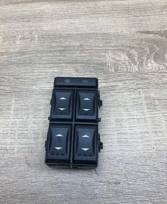 Ford Mondeo Mk III Electric window control switch 03163452