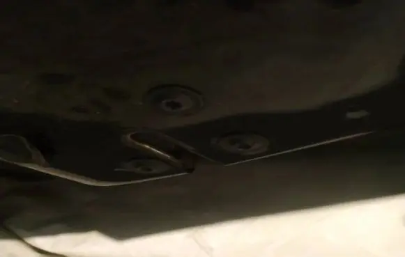 Jeep Grand Cherokee (WK) Front door lock