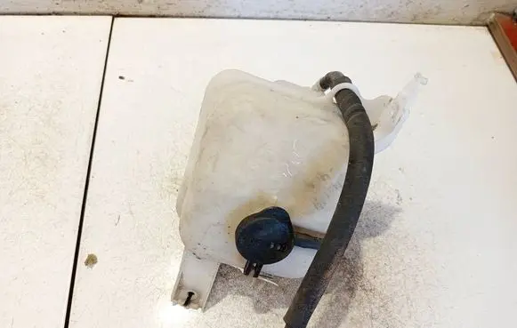 Coolant expansion tank/reservoir