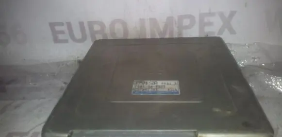 Mazda 626 Engine control unit/module FP0118881E E2T03774M