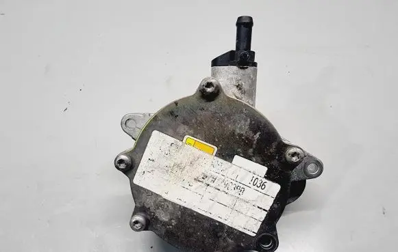 Hyundai Tucson TL Vacuum pump 288102A650