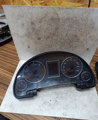 Speedometer (instrument cluster)