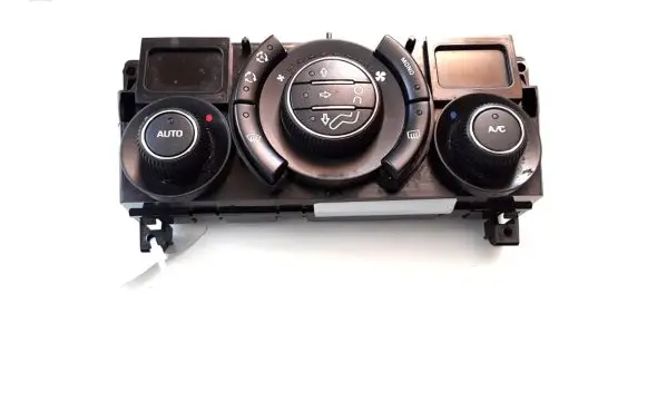 Peugeot 3008 I Air conditioner control unit module 96738322XT