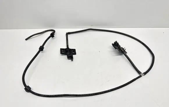 Windshield washer spray nozzle