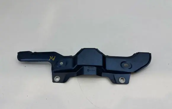 Fisker Ocean Fender mounting bracket
