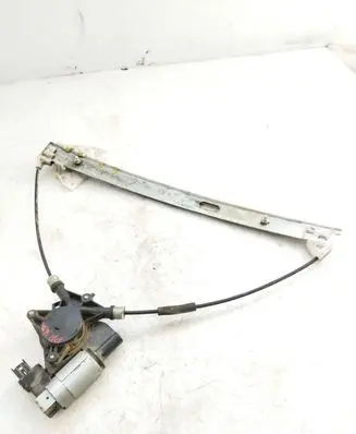 Mazda 3 I Front door window regulator motor GJ6A5958X CM011760