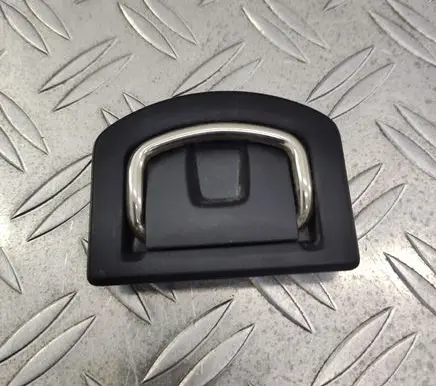 Volkswagen PASSAT B8 Tie down hook / loop 5M0863503