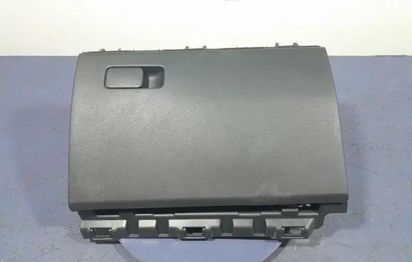 Hyundai i30 Glove box 84541-G4000