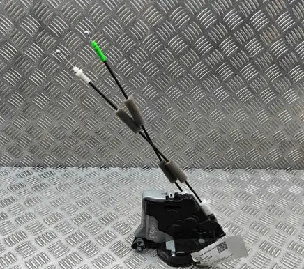 Toyota Yaris Cross Front door lock 690300D130