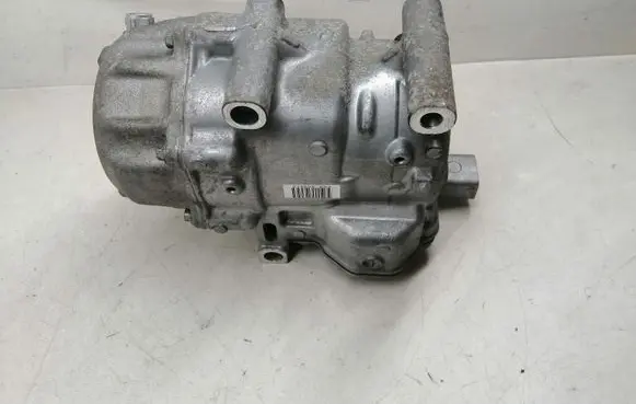 Toyota Auris E180 Air conditioning (A/C) compressor (pump) 0422001330