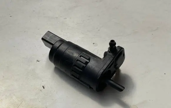Volkswagen Polo VI Rear glass lock/latch W199 1K6955651