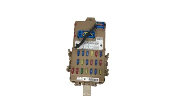 Subaru Impreza II Fuse box set LB100701B