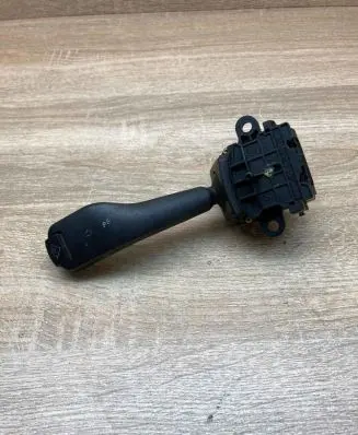 BMW 3 E46 Indicator stalk 8363668 01104010