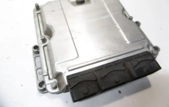 Renault Megane I Engine control unit/module ECU 8200039569