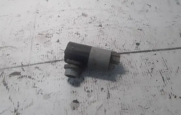 Toyota Avensis T270 Windscreen/windshield washer pump NOCODE