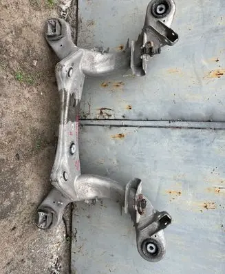 Mercedes-Benz S W222 Rear axle beam 