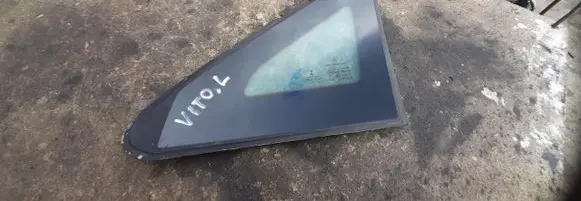 Mercedes-Benz Vito Viano W447 Front windscreen/windshield window 2015R