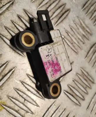 Mercedes-Benz ML W163 Airbag deployment crash/impact sensor 1638200226