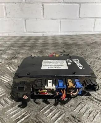 Volkswagen Touareg I Comfort/convenience module 7L6937049K 05066523 7L0937049K