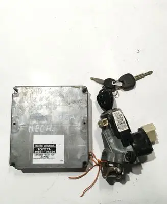 Toyota Hilux (AN10, AN20, AN30) Engine ECU kit and lock set RB1758008921 896610KC60 8978371010