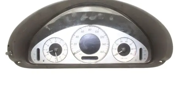 Mercedes-Benz CLK A209 C209 Speedometer (instrument cluster) A2095409811