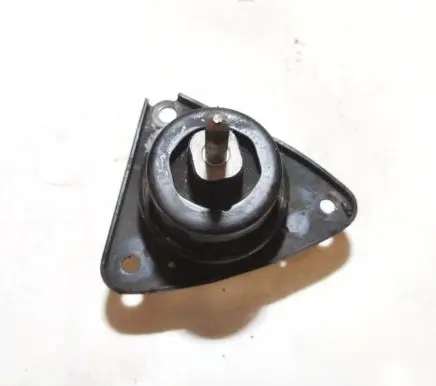 Hyundai i30 Engine mount bracket