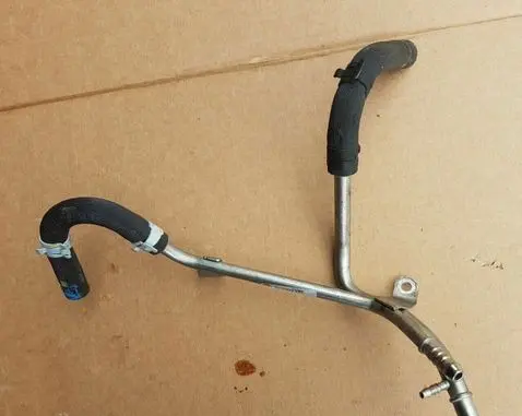 Audi A3 S3 8V Fuel line pipe 04L201360M