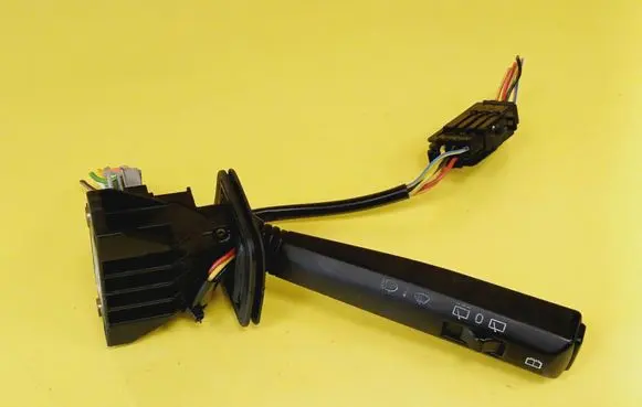 Volvo 960 Wiper control stalk 9434003