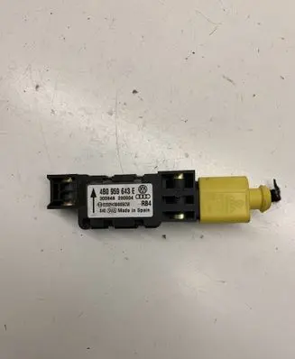Audi A6 S6 C5 4B Airbag deployment crash/impact sensor 4B0959643E