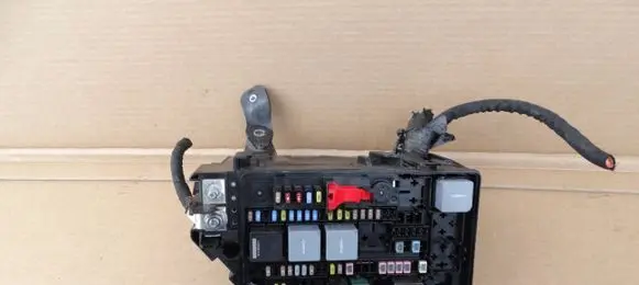 Volvo XC40 Engine installation wiring loom 32331868
