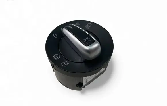 Volkswagen PASSAT CC Light switch