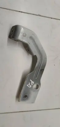 Renault Megane IV Fender mounting bracket 625120674R