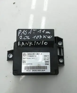 Volkswagen PASSAT B7 Hand brake control module 3AA907801E