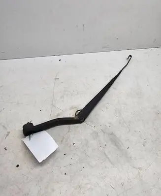 Front wiper blade arm