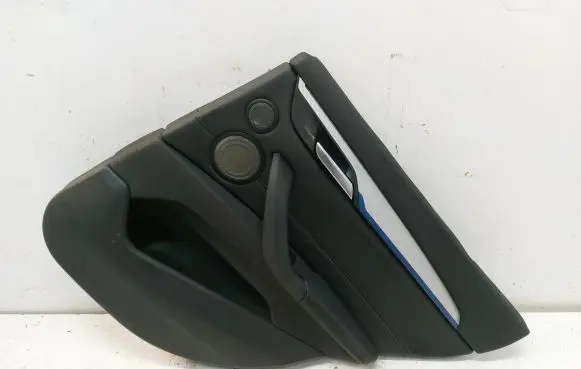 BMW X1 F48 F49 Tailgate/trunk side cover trim 